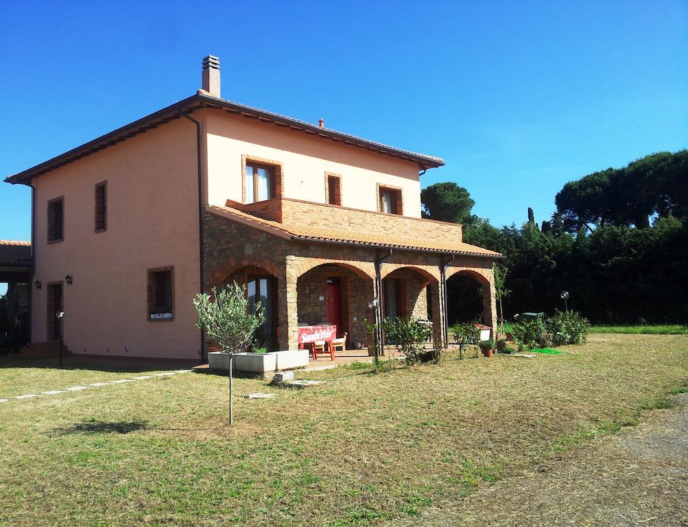 Agriturismo La Nocciolina Venturina Terme Exterior photo